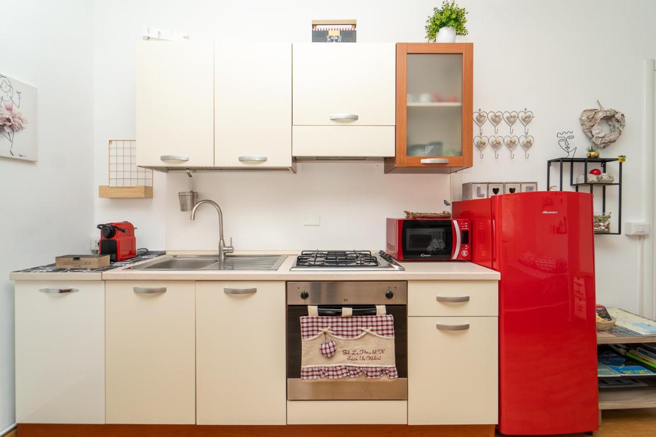 Portatorre Suite, A Charming Apartment In The Heart Of Como, Free Private Parking, Air Conditioning & More! المظهر الخارجي الصورة