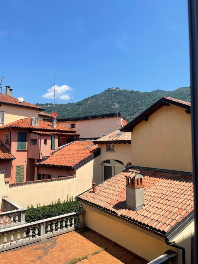 Portatorre Suite, A Charming Apartment In The Heart Of Como, Free Private Parking, Air Conditioning & More! المظهر الخارجي الصورة