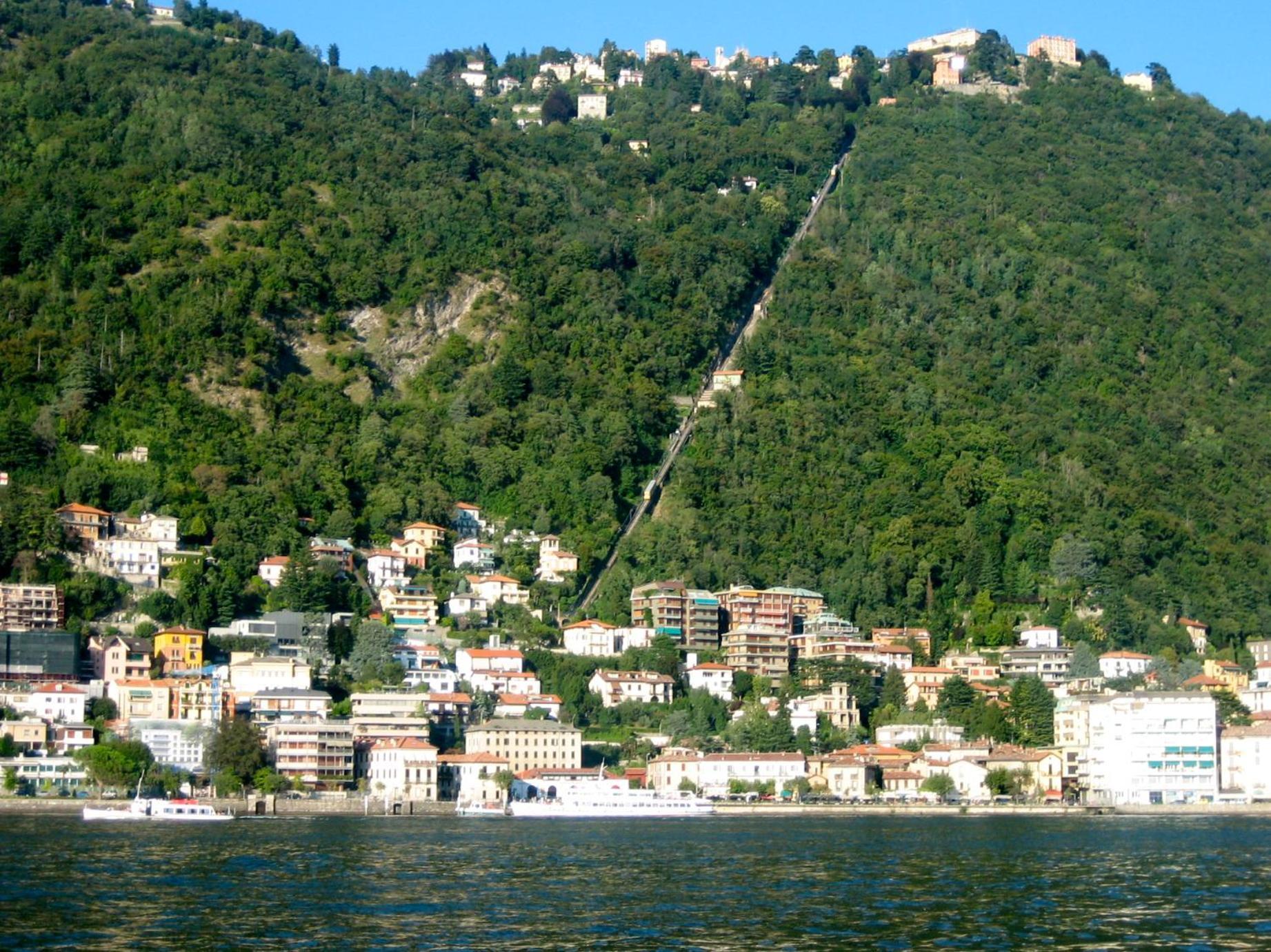 Portatorre Suite, A Charming Apartment In The Heart Of Como, Free Private Parking, Air Conditioning & More! المظهر الخارجي الصورة