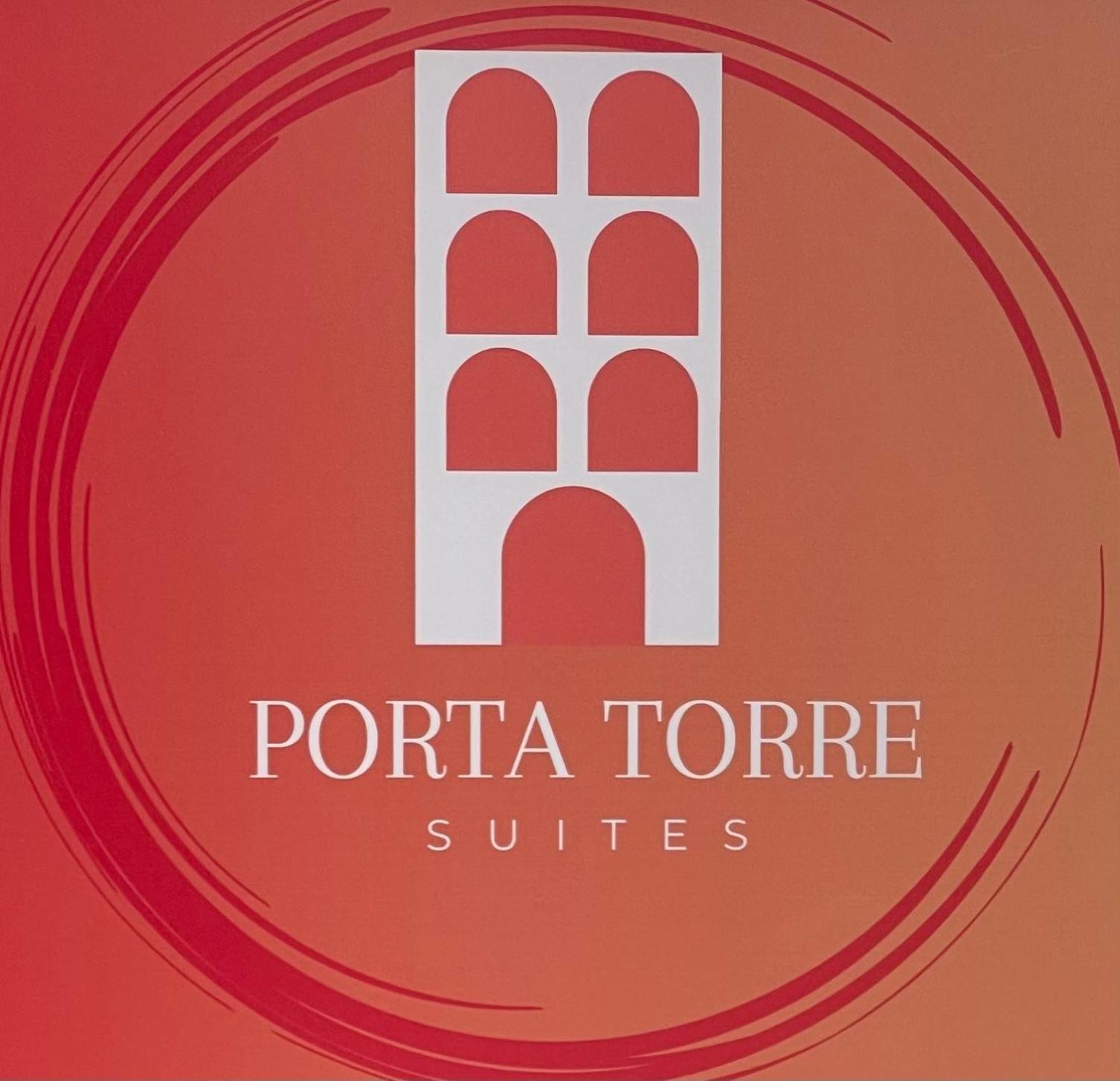 Portatorre Suite, A Charming Apartment In The Heart Of Como, Free Private Parking, Air Conditioning & More! المظهر الخارجي الصورة