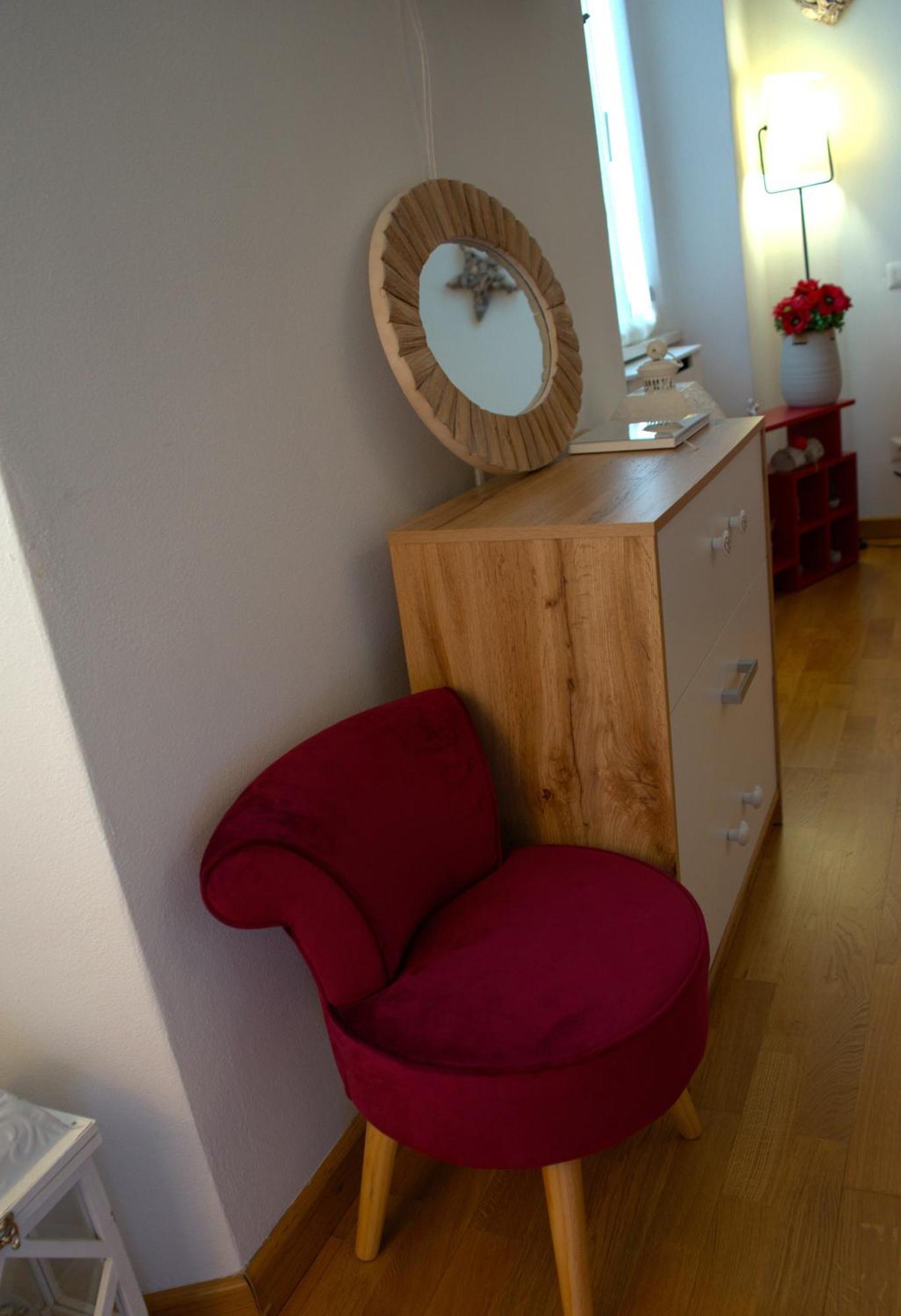 Portatorre Suite, A Charming Apartment In The Heart Of Como, Free Private Parking, Air Conditioning & More! المظهر الخارجي الصورة
