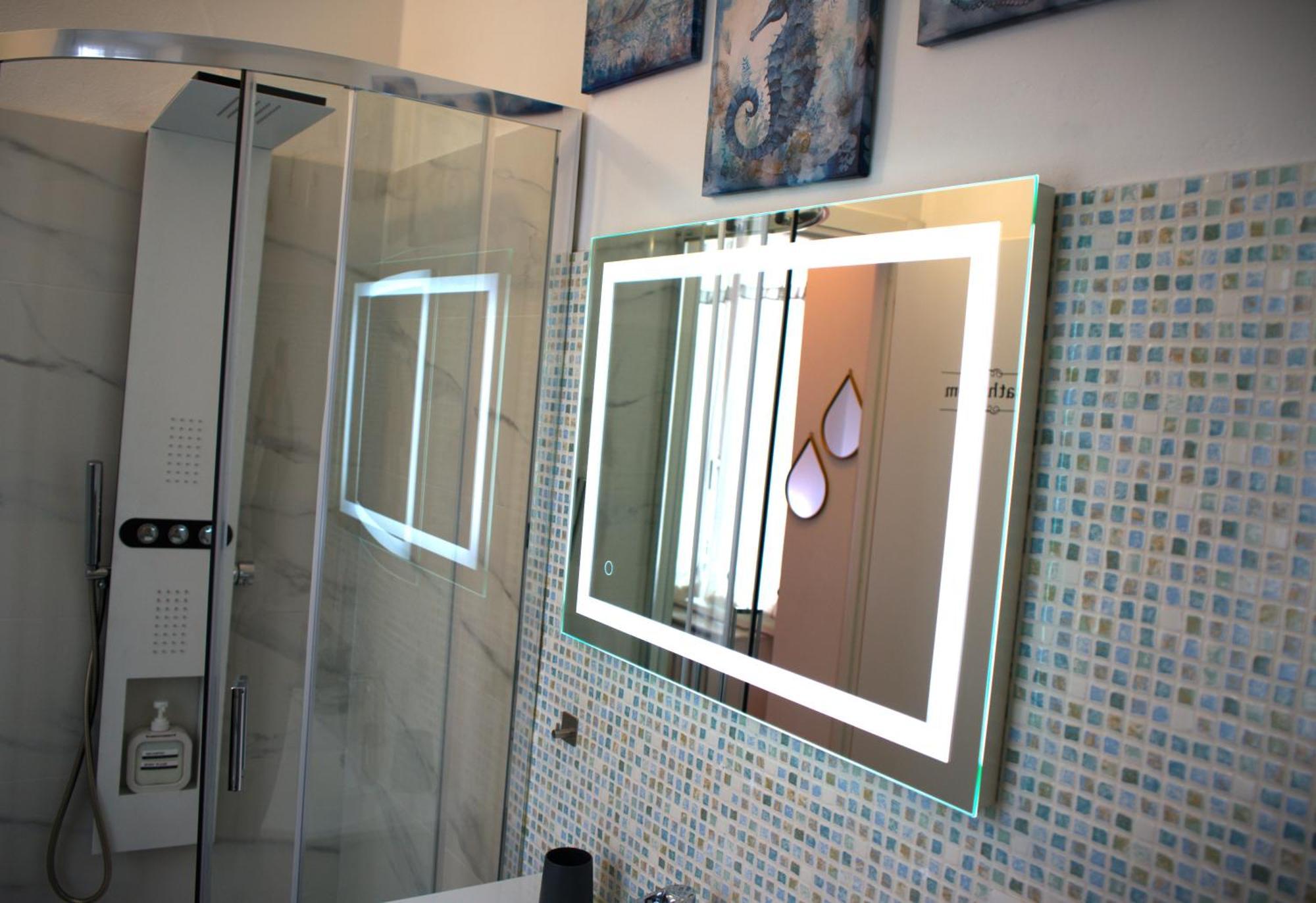 Portatorre Suite, A Charming Apartment In The Heart Of Como, Free Private Parking, Air Conditioning & More! المظهر الخارجي الصورة